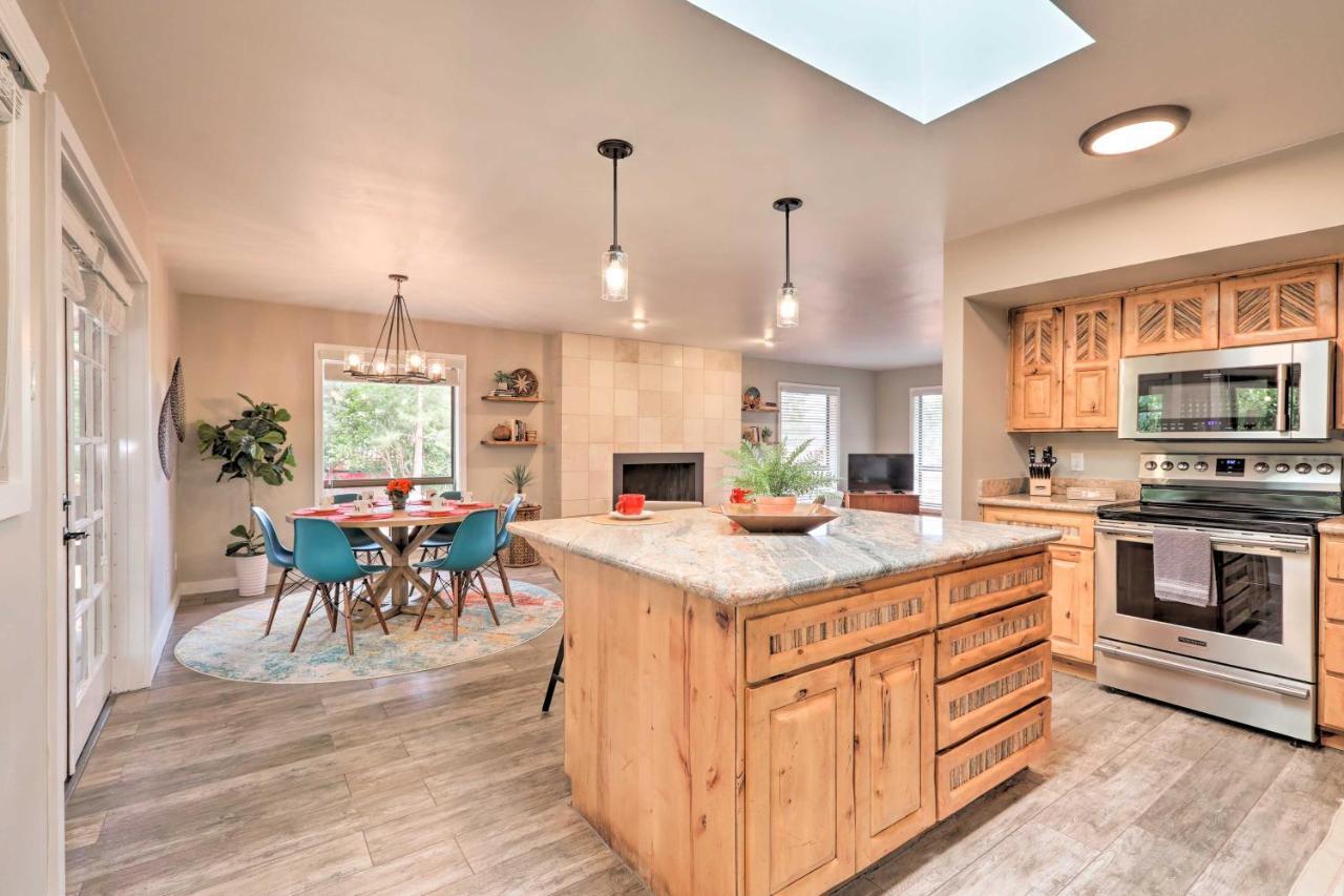 Red Rock Views Modern Sedona Home Exteriör bild